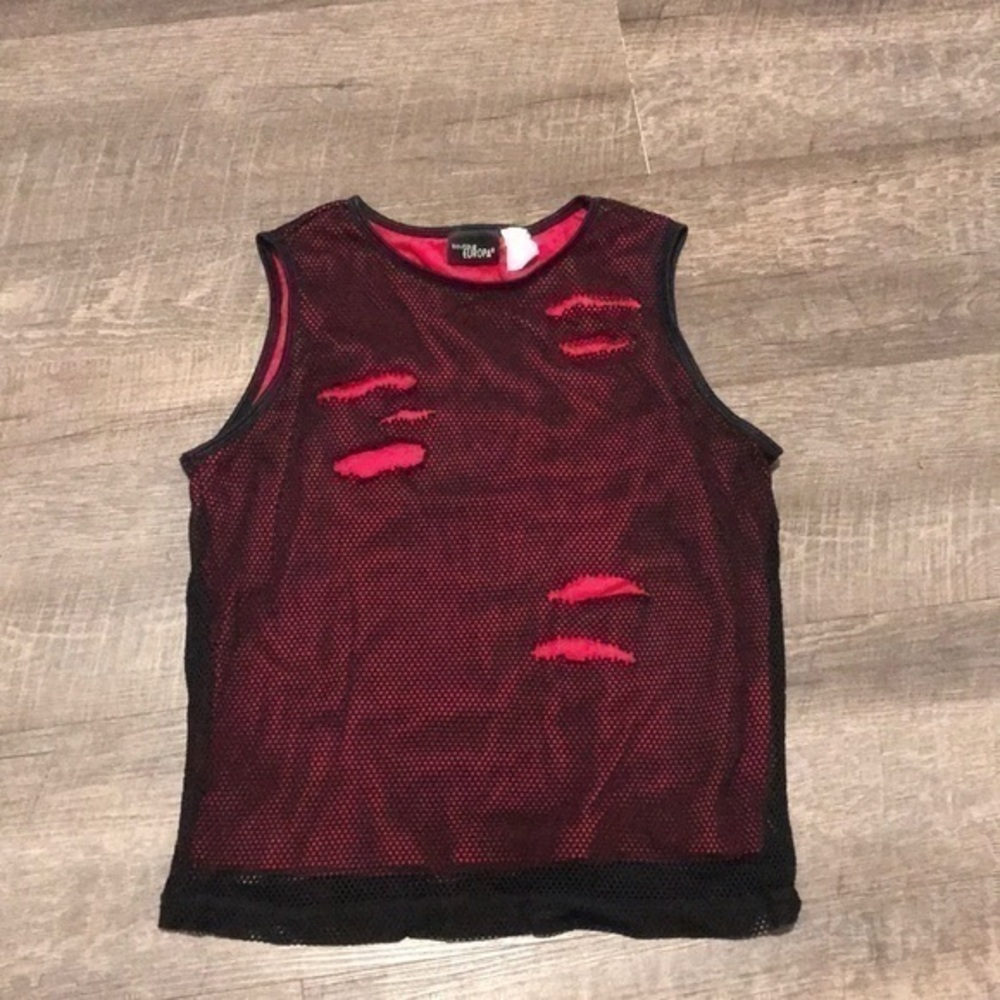 Europa boutique mesh slit front top black/red